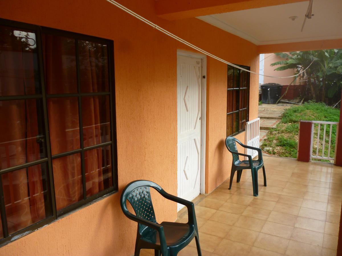 Posada Nativa Miss Casira San Andrés Buitenkant foto